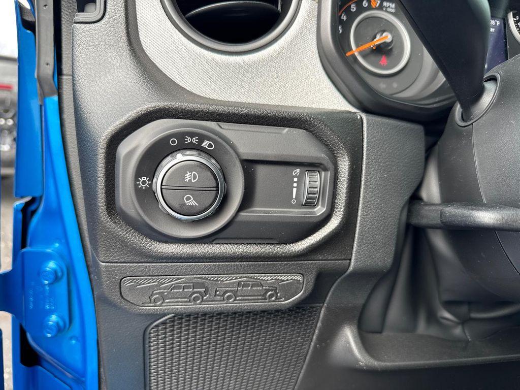 new 2026 Jeep Gladiator car, priced at $33,988