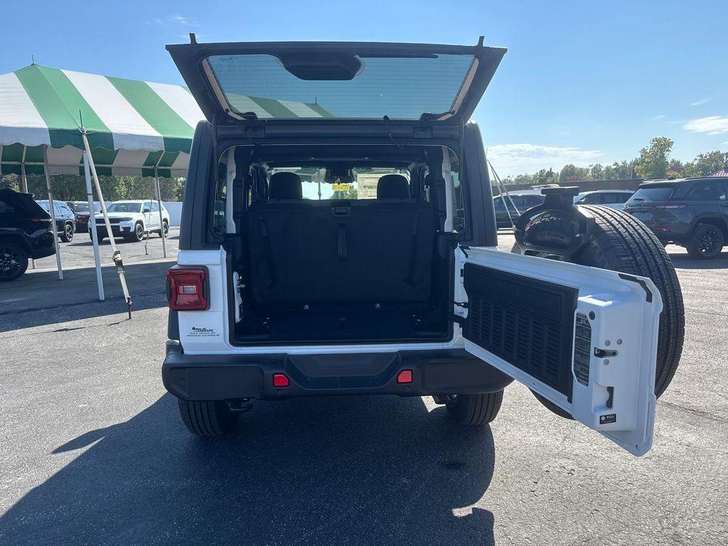 new 2026 Jeep Wrangler car, priced at $40,988