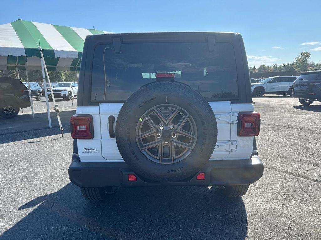 new 2026 Jeep Wrangler car, priced at $40,988