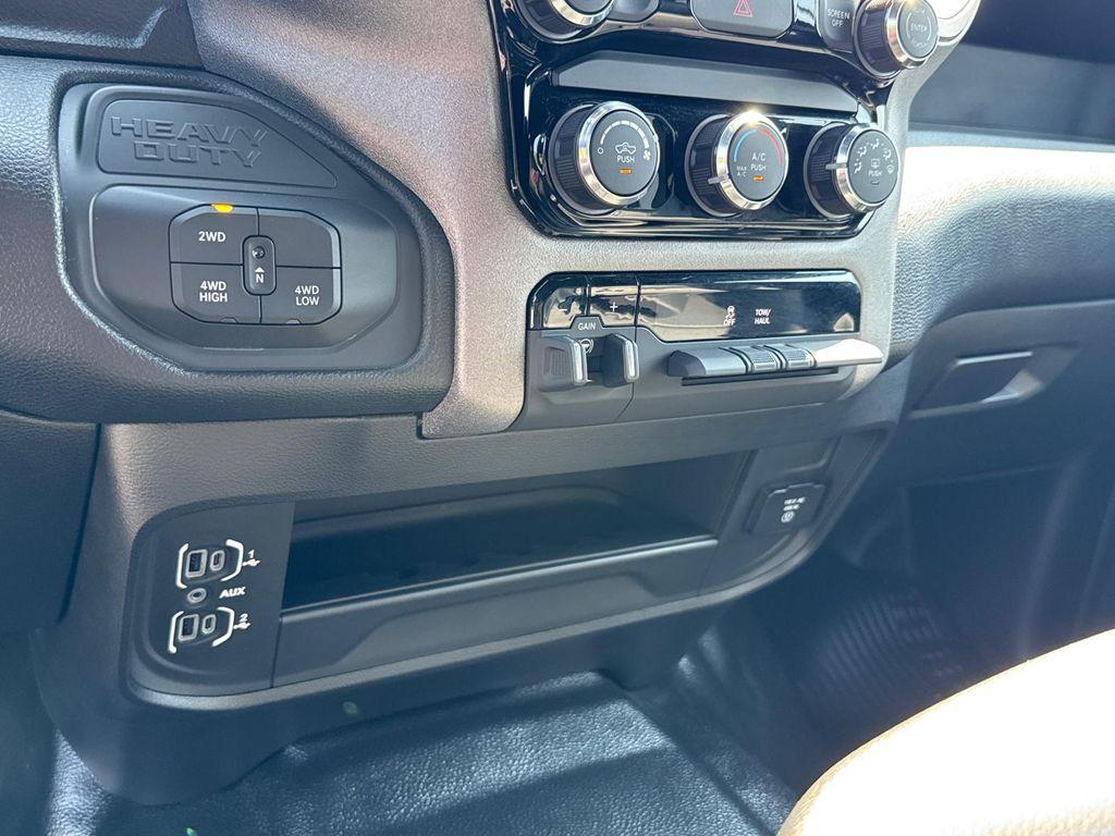 new 2025 Ram 2500 car, priced at $45,054