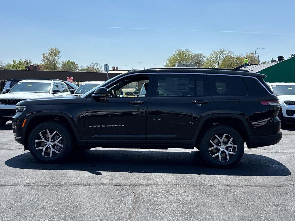 new 2025 Jeep Grand Cherokee L car, priced at $37,988