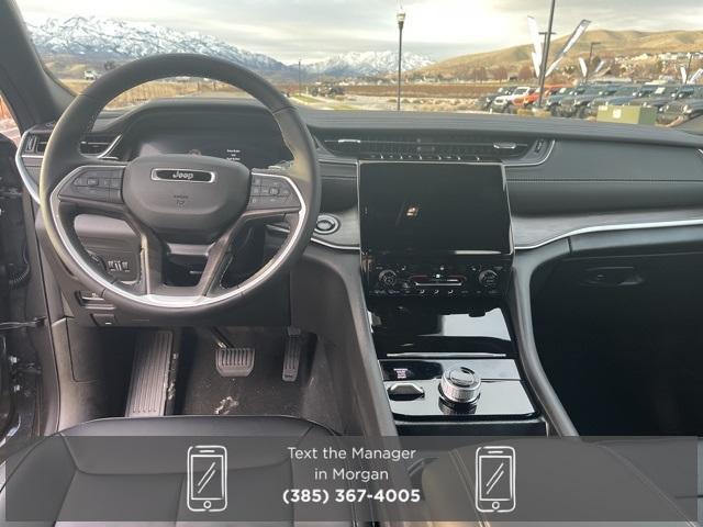 new 2025 Jeep Grand Cherokee car, priced at $43,731