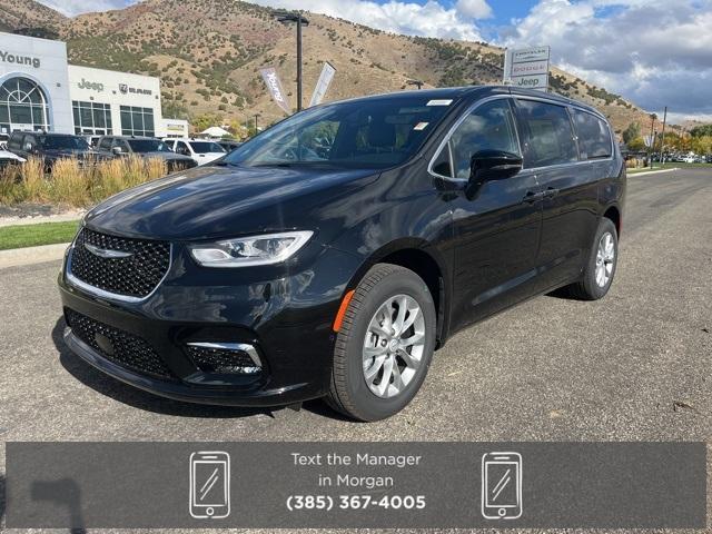 new 2026 Chrysler Pacifica car, priced at $40,957