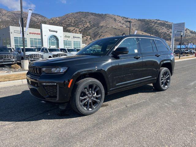 new 2026 Jeep Grand Cherokee car, priced at $52,975
