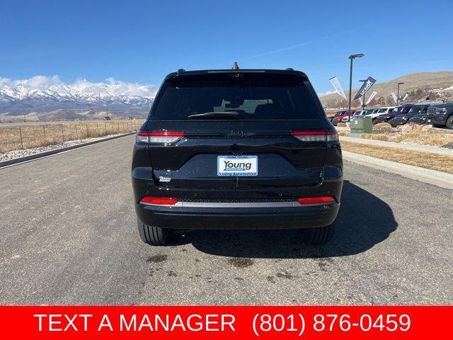 new 2026 Jeep Grand Cherokee car, priced at $50,923