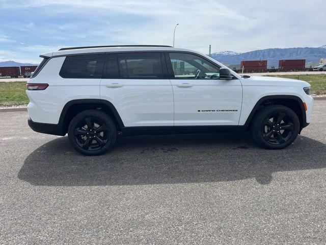 new 2026 Jeep Grand Cherokee L car, priced at $51,427