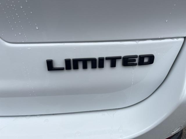 new 2025 Jeep Grand Cherokee L car, priced at $55,495