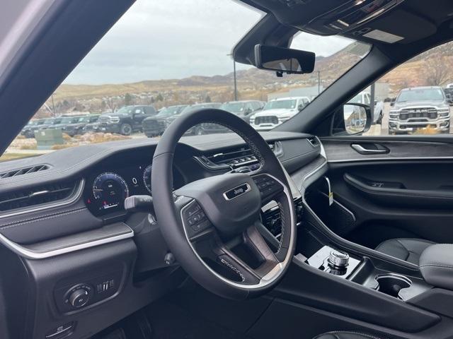 new 2025 Jeep Grand Cherokee L car, priced at $55,495