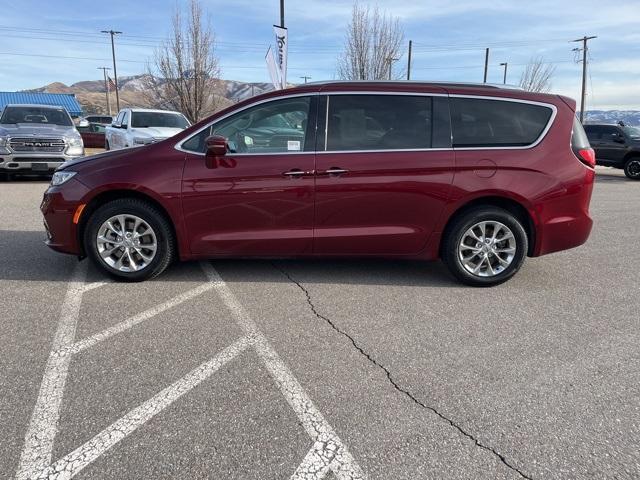 used 2021 Chrysler Pacifica car, priced at $25,578