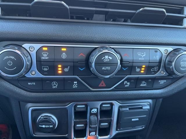 new 2026 Jeep Wrangler car, priced at $47,495