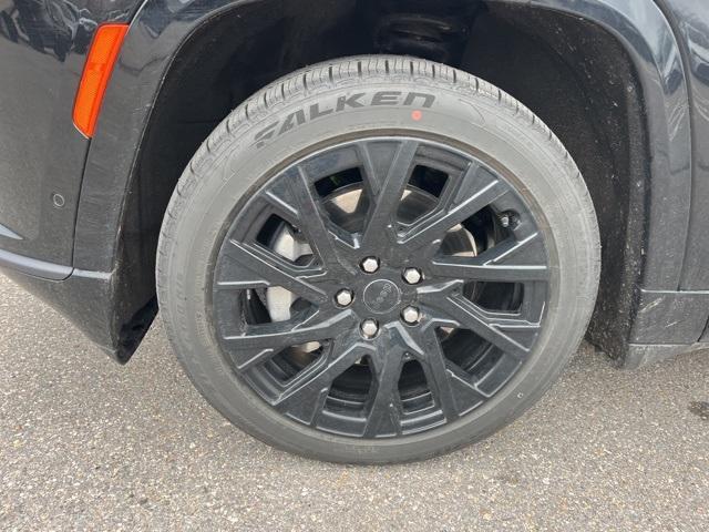 used 2025 Jeep Wagoneer S car, priced at $45,645