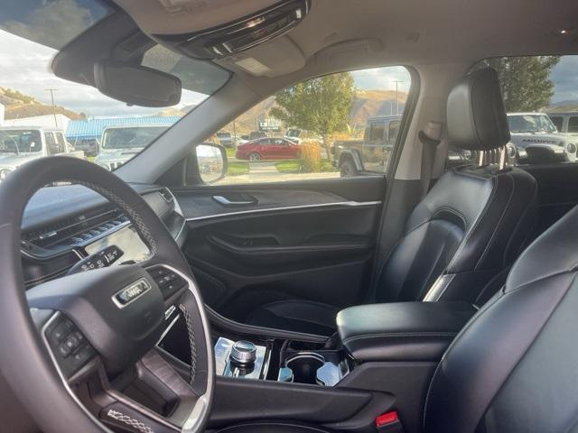 used 2023 Jeep Grand Cherokee car, priced at $28,461