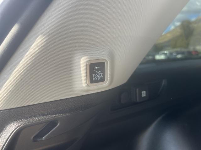 used 2023 Jeep Grand Cherokee car, priced at $28,461