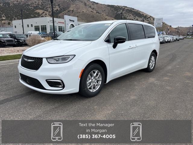 new 2026 Chrysler Pacifica car, priced at $38,524