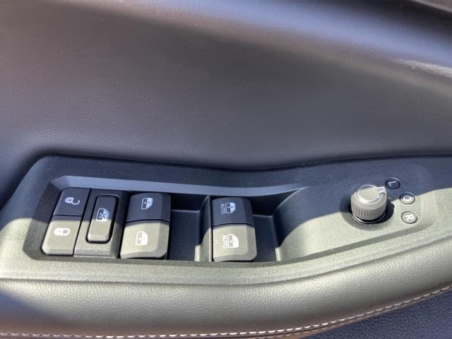 new 2025 Jeep Grand Cherokee car, priced at $35,000