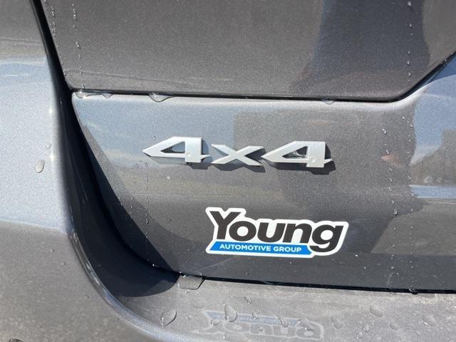 new 2025 Jeep Grand Cherokee car, priced at $35,000