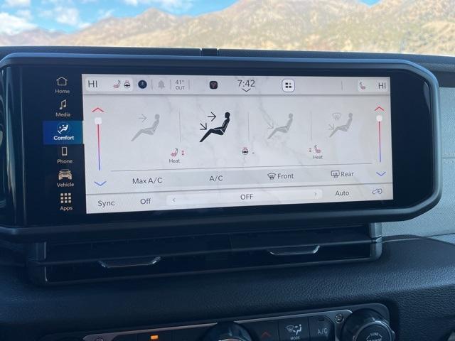 new 2026 Jeep Wrangler car, priced at $44,488