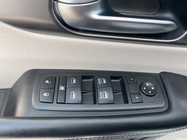 used 2022 Chrysler Pacifica car, priced at $22,641