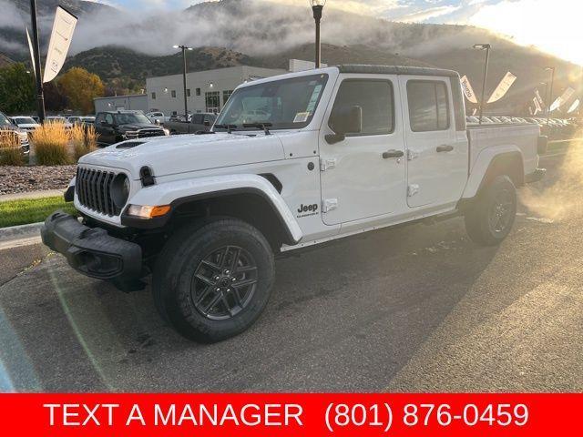 new 2025 Jeep Gladiator car, priced at $41,993