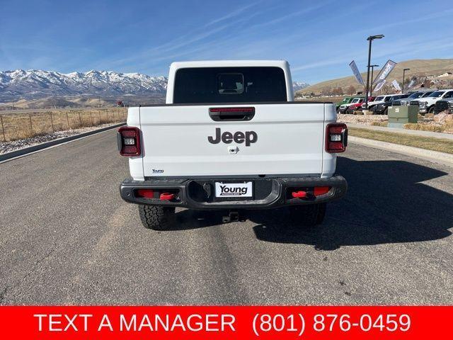 new 2026 Jeep Gladiator car, priced at $52,015