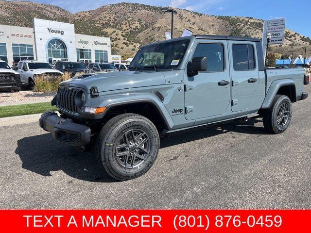 new 2025 Jeep Gladiator car, priced at $42,588