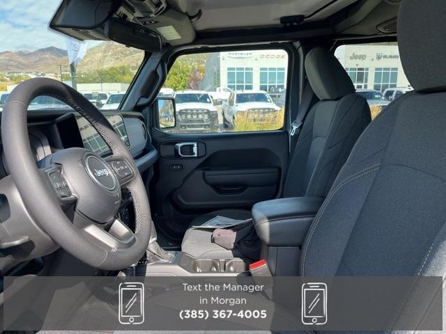 new 2025 Jeep Gladiator car, priced at $37,323