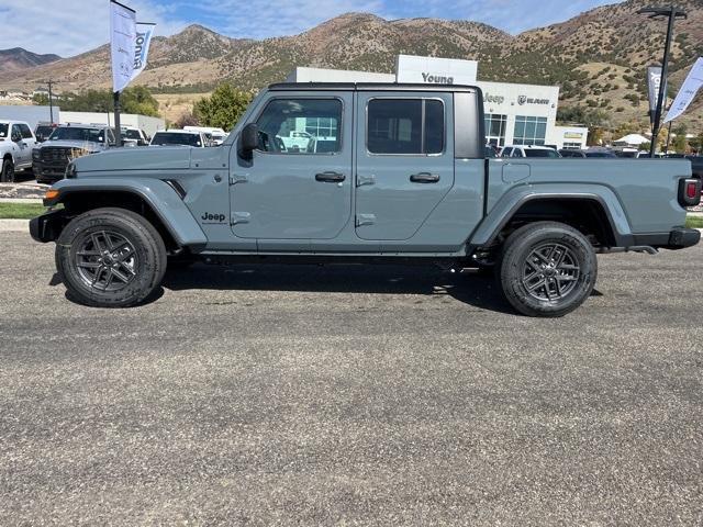 new 2025 Jeep Gladiator car, priced at $44,823