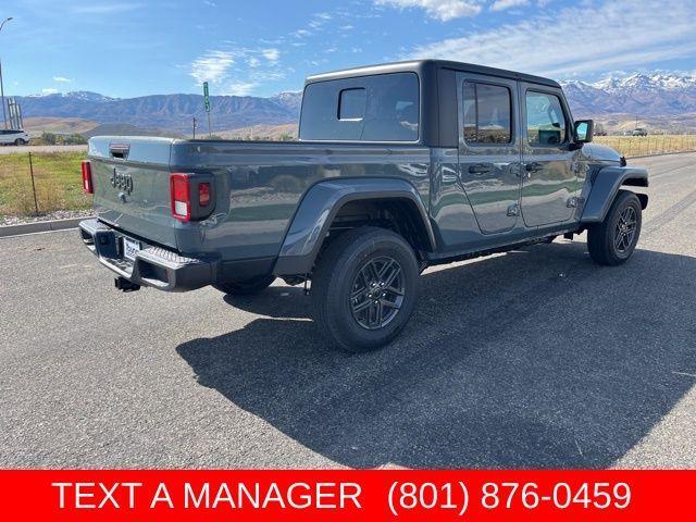 new 2025 Jeep Gladiator car, priced at $42,588