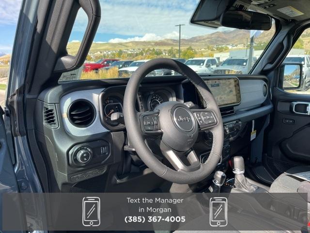 new 2025 Jeep Gladiator car, priced at $37,323