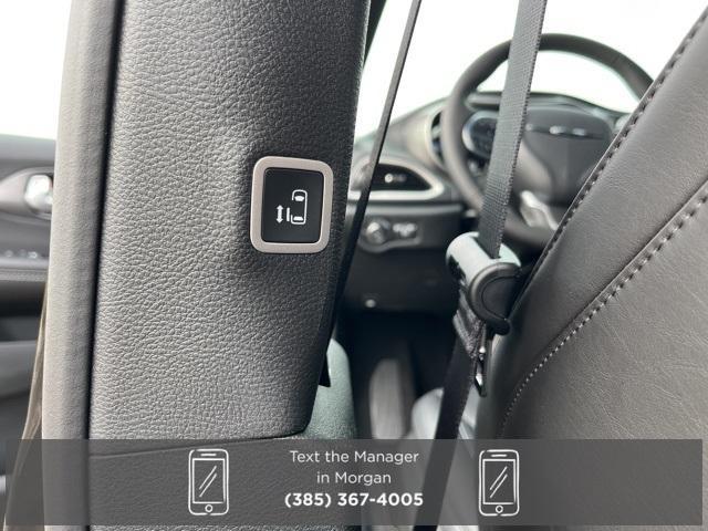 new 2026 Chrysler Pacifica car, priced at $38,524