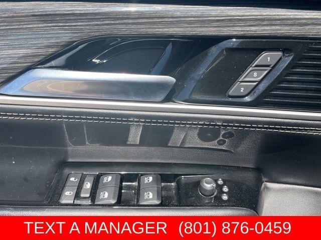 used 2022 Jeep Wagoneer car, priced at $32,789