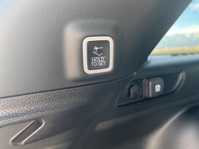 new 2026 Jeep Grand Cherokee car, priced at $44,824