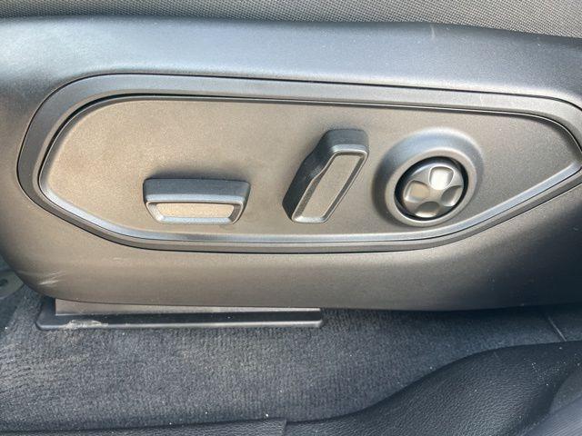 new 2026 Jeep Grand Cherokee car, priced at $45,824