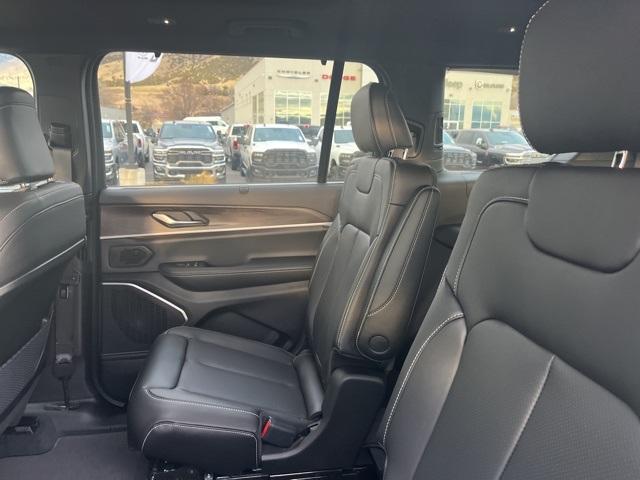 new 2025 Jeep Grand Cherokee L car, priced at $56,285