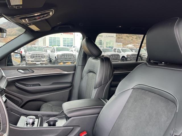 new 2026 Jeep Grand Cherokee L car, priced at $46,230