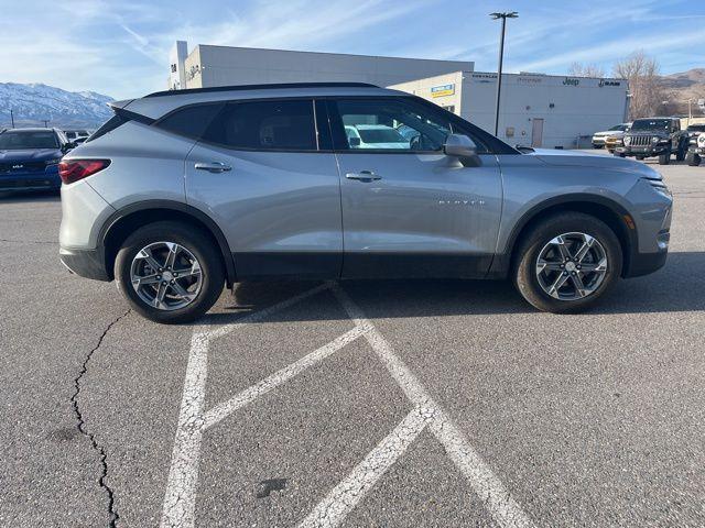 used 2024 Chevrolet Blazer car, priced at $28,426