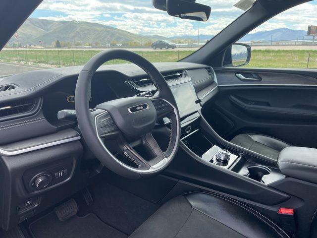 new 2026 Jeep Grand Cherokee car, priced at $45,323