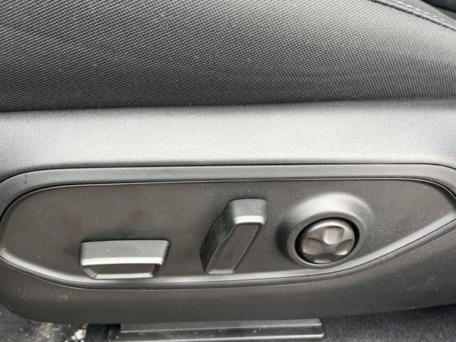 new 2026 Jeep Grand Cherokee L car, priced at $42,165