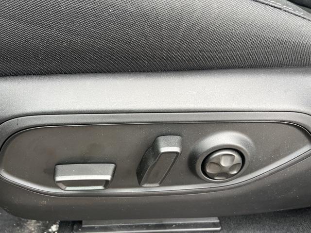 new 2026 Jeep Grand Cherokee L car, priced at $43,165