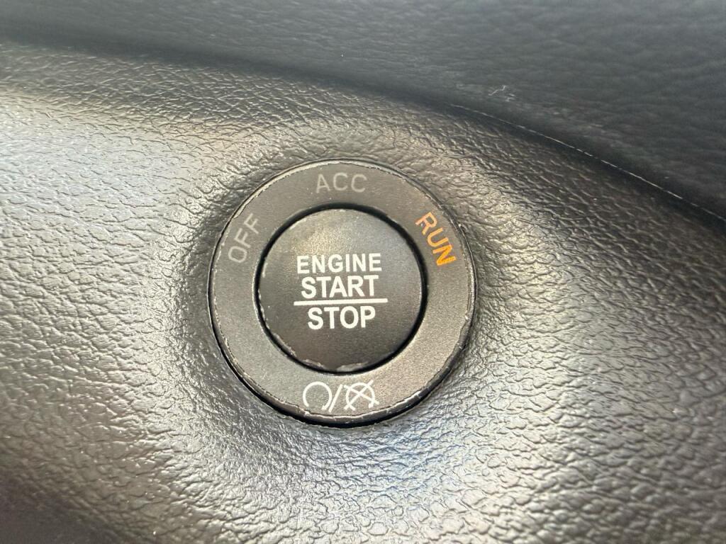 used 2020 Jeep Cherokee car, priced at $19,996