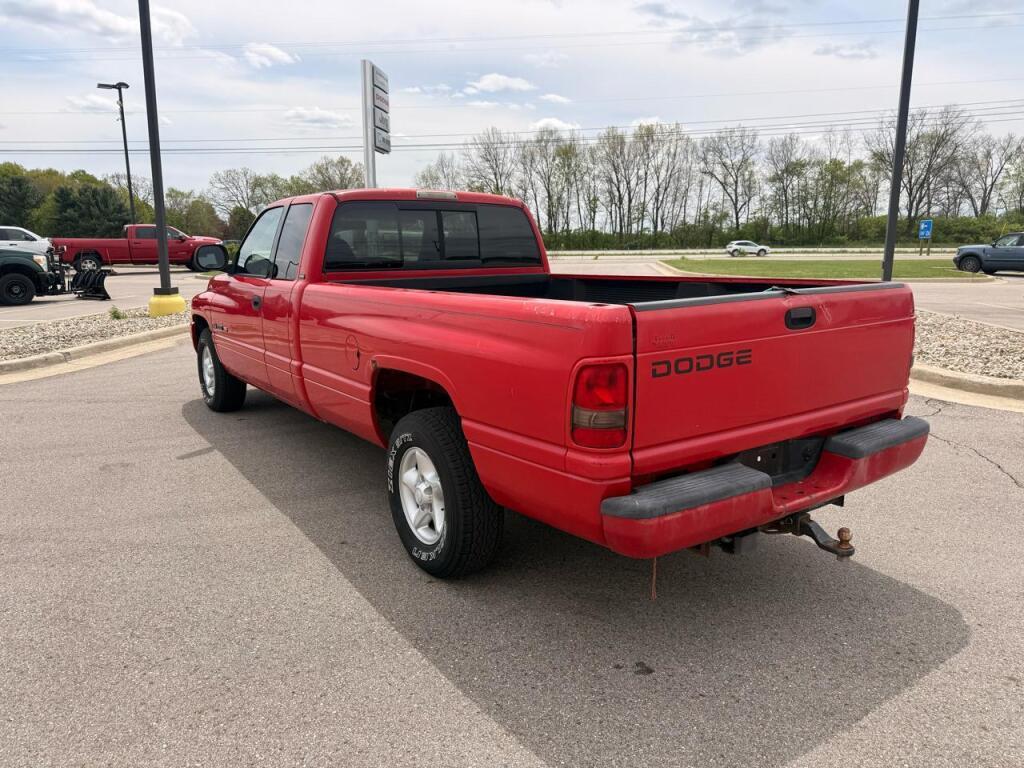 used 2001 Dodge Ram 1500 car, priced at $4,995