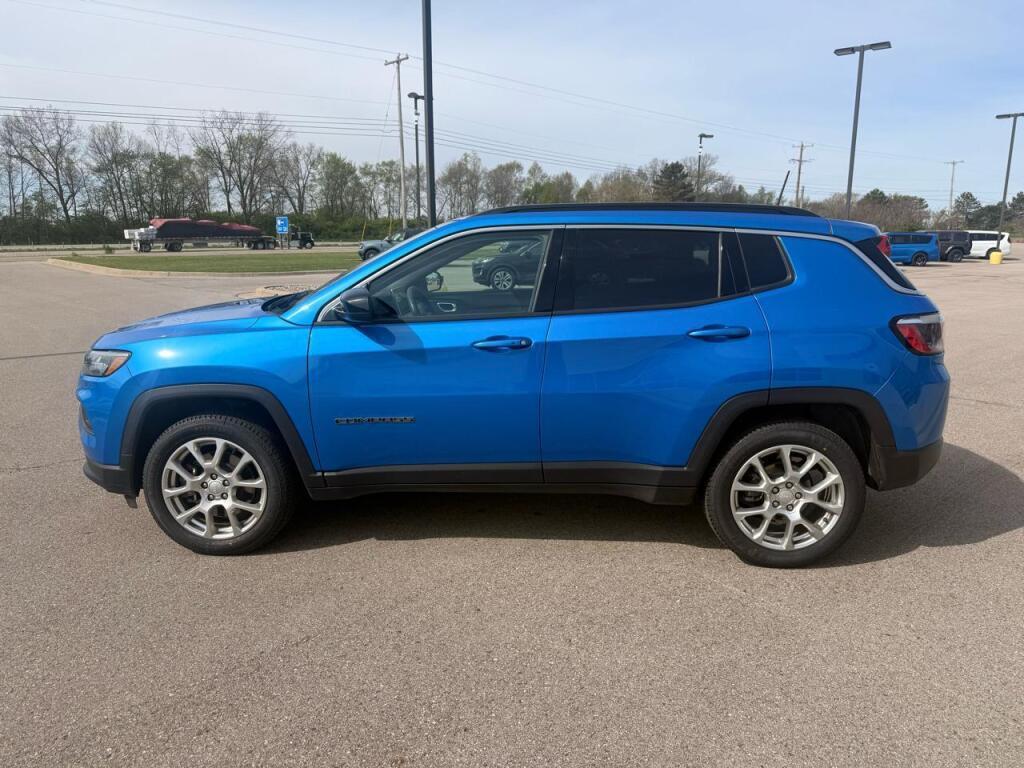 used 2023 Jeep Compass car, priced at $22,995