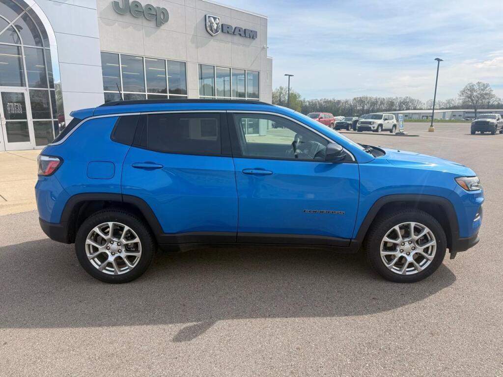 used 2023 Jeep Compass car, priced at $22,995