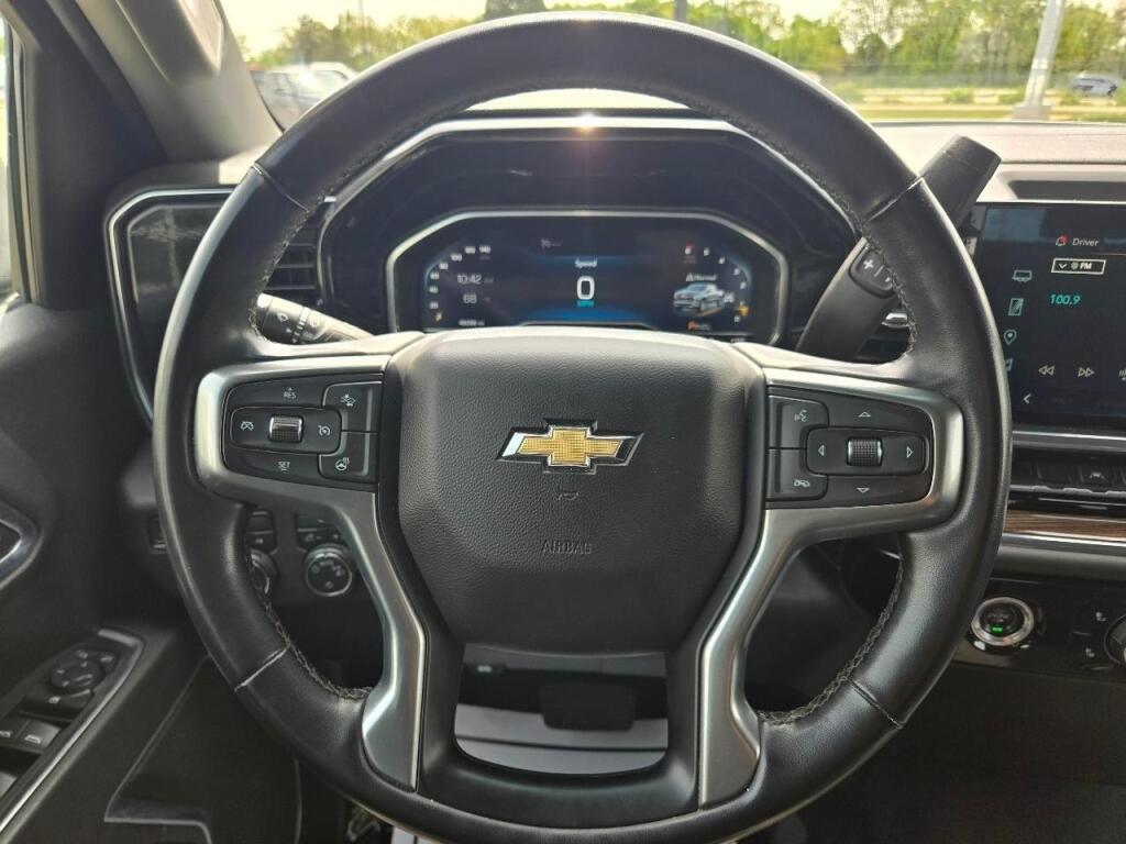 used 2023 Chevrolet Silverado 1500 car, priced at $36,995