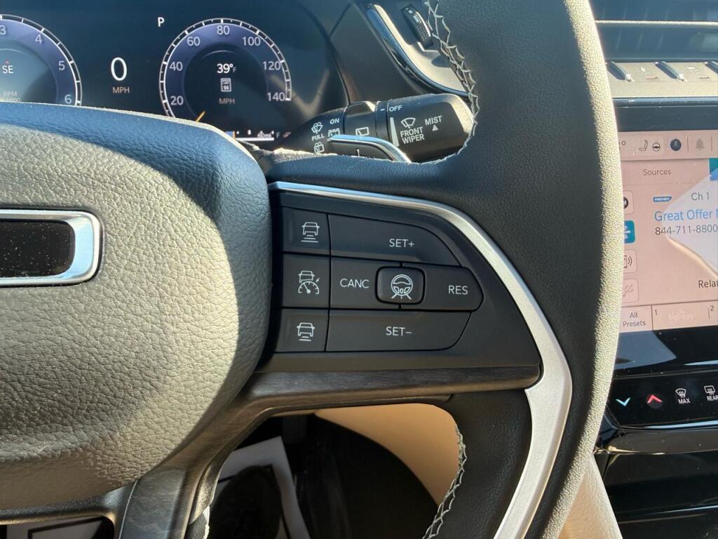 new 2026 Jeep Grand Cherokee car, priced at $47,930