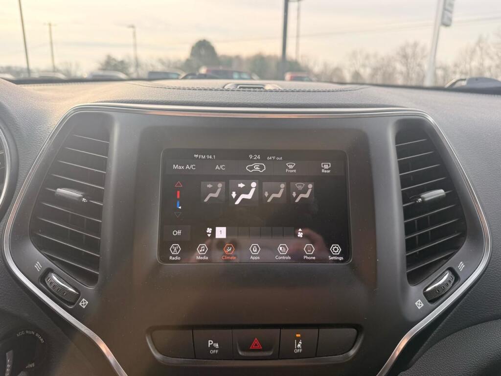 used 2021 Jeep Cherokee car, priced at $14,995