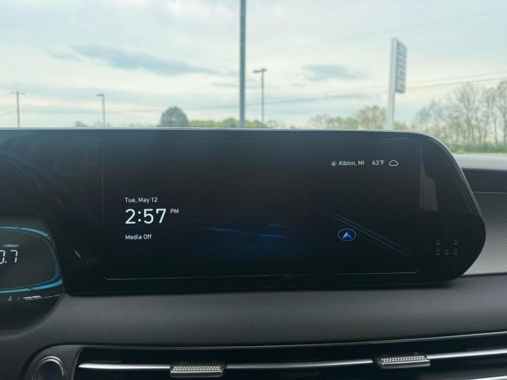 used 2025 Hyundai Palisade car, priced at $44,995