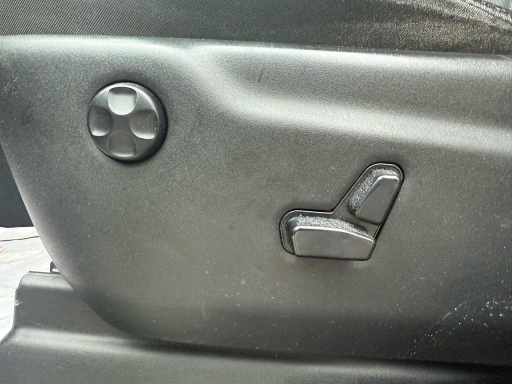 used 2020 Jeep Grand Cherokee car, priced at $21,995