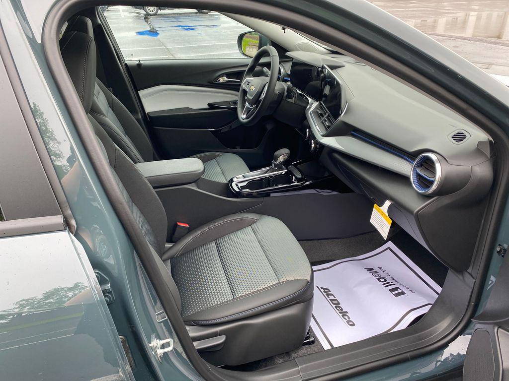 new 2026 Chevrolet Trax car, priced at $25,630