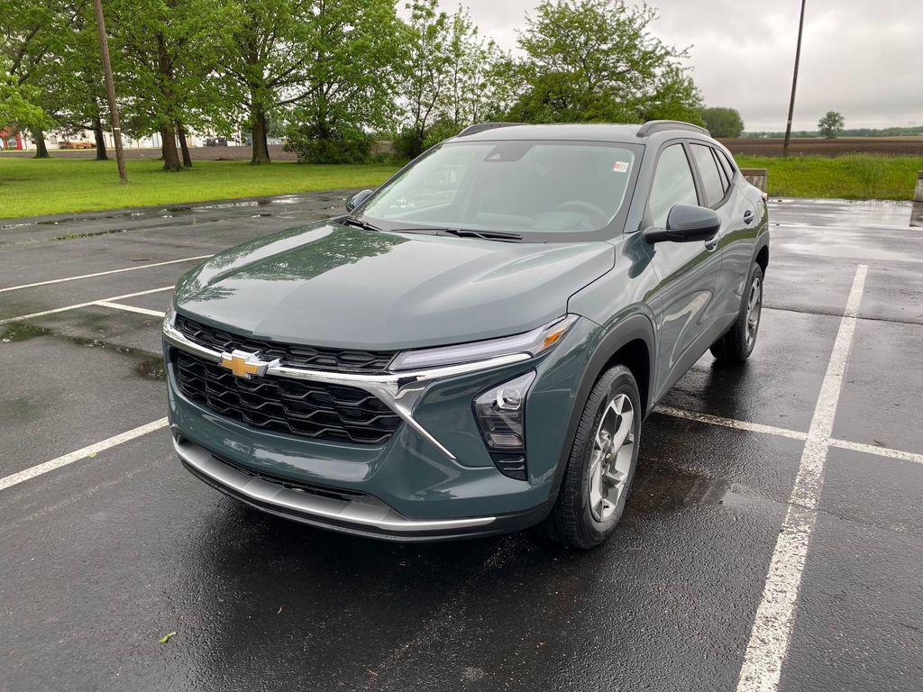 new 2026 Chevrolet Trax car, priced at $25,630